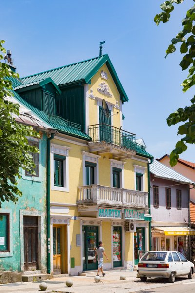 Baja Pivljanina Straße, Cetinje, Montenegro von Unknown
