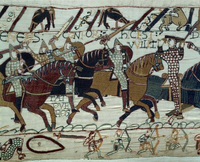 Die Eroberung Englands durch die Armee des Herzogs der Normandie Wilhelm der Eroberer (1027-1087): Herzog Wilhelm wird von seinen Soldaten erkannt, indem er seinen Helm während der Schlacht von Hastings hebt. Detail des Teppichs von Bayeux oder Stickerei d von Unknown artist