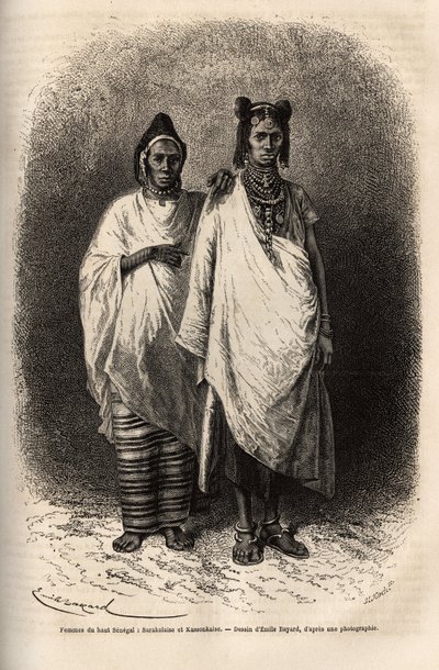 Sarakolese und Kassonkese Frauen, Bevölkerungen von Ober-Senegal, in traditioneller Kleidung. Gravur zur Illustration einer Kreuzfahrt an der Küste Afrikas, von Vizeadmiral Fleuriot de Langle, veröffentlicht in „Le tour du monde“ 1872, herausgegeben von Ed von Unknown artist