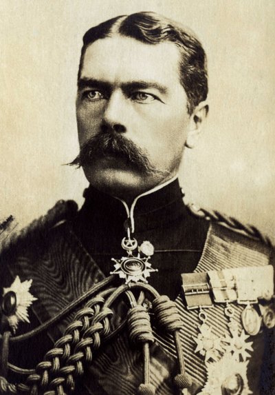 Porträt von Lord Kitchener von Karthoum (1850-1916), englischer Militär von Unknown photographer
