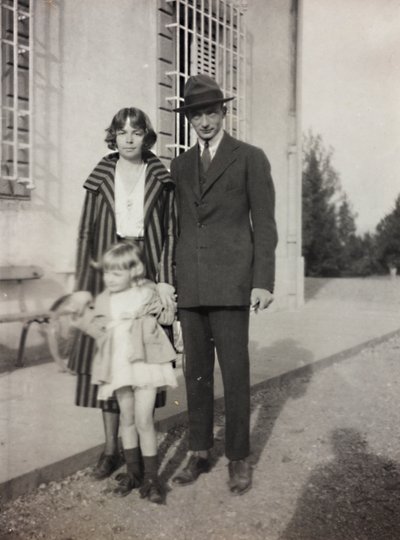 Drei Mitglieder der Familie Torrigiani in der Villa in Vico d