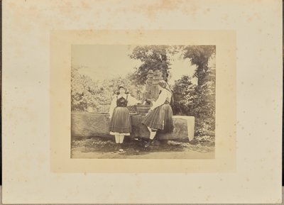 Slowenen des Gailtals in Festtagskleidung, Kärnten von W.D. Howard and F.H. Lloyd