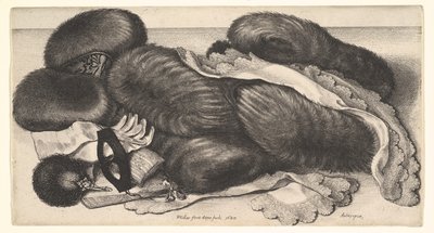 Muffe und Kleidungsstücke auf einem Tisch von Wenceslaus Hollar