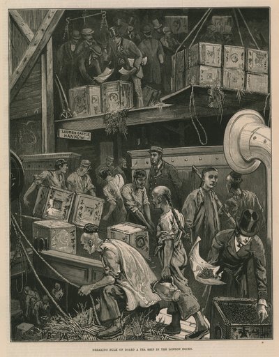 Ladung auf einem Teeschiff in den Londoner Docks brechen (Stich) von William Bazett Murray