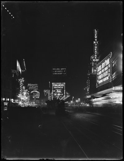 Beleuchtete Schilder am Times Square, New York City, 1917 von William Davis Hassler