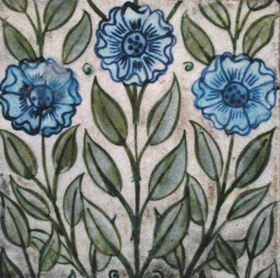 Fliesen mit stilisiertem Blumendesign von William de Morgan