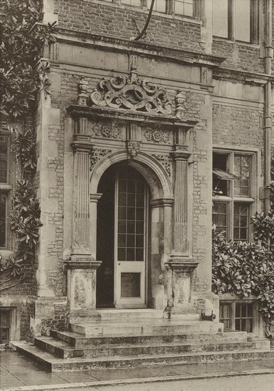 Tür, Im Hof, Hatfield House von William Galsworthy Davie
