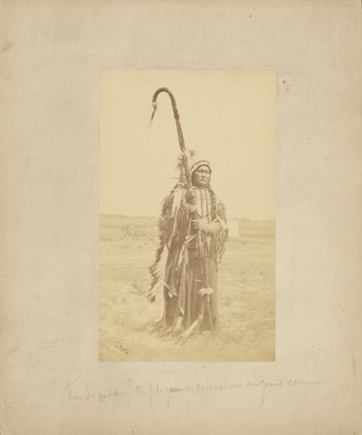 Powder Face, Kriegshäuptling der Arapahoes, [im Kriegsgewand] von William Stinson Soule