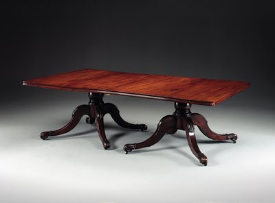 Irischer George IV Zweisäulen-Esstisch, ca. 1825 von Williams and Gibton (attr. to) Mack