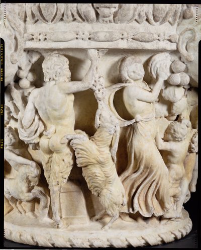 Geschnitztes Säulenkapitell, das Pan zeigt, wie er eine sich aufbäumende Ziege mit einer Traube neckt, und eine Mänade, die mit einem Tamburin den Takt schlägt, italienisch, aus Rom, ca. 180-220 (Detail) von Hippolyte Lalaise Devéria