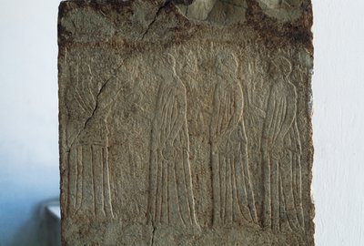 Eumeniden, Votivrelief, Argos, Griechenland, griechische Zivilisation, 3. Jahrhundert v. Chr. von William Walcutt