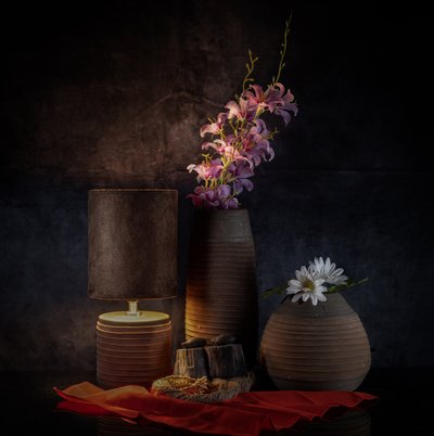 Stimmungsvolles Blumen-Stillleben von larryliu