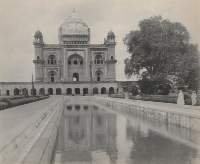 Saftar-Jung-Grabmal, Delhi von studio of A. W. A. Plâté Studio (Ceylonese)