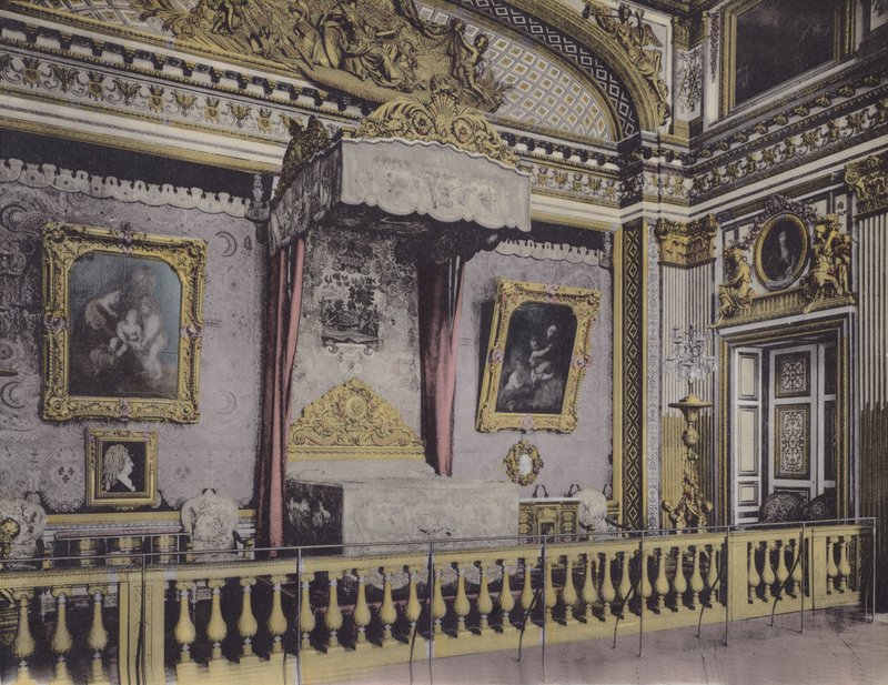 Schlafzimmer von Louis XIV von (after) French Photographer