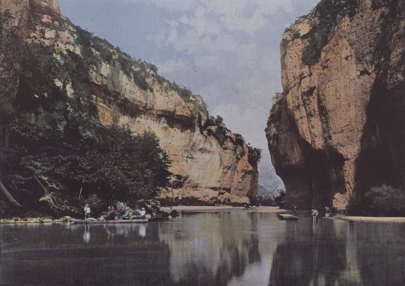 Schlucht am Ende der Croze von (after) French Photographer