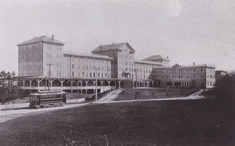 Old Orchard House, Maine: Inlandfront von American Photographer (after)