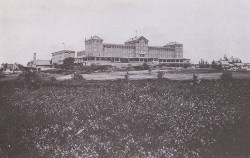 Old Orchard House, Maine: Meeresfront von American Photographer (after)