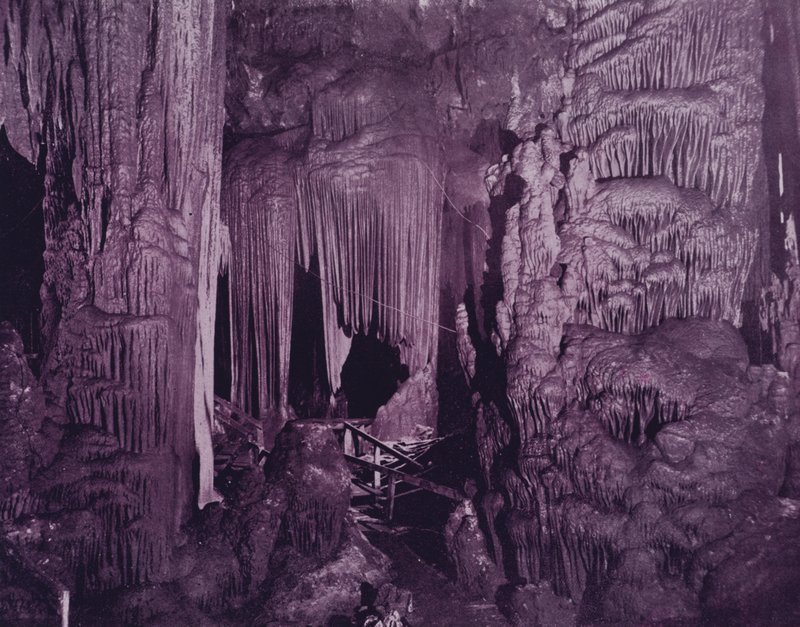 Das Sarazenenzelt, Luray Caverns, Virginia von American Photographer (after)