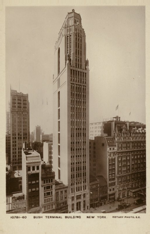 Bush Terminal Building, New York City, USA von American Photographer