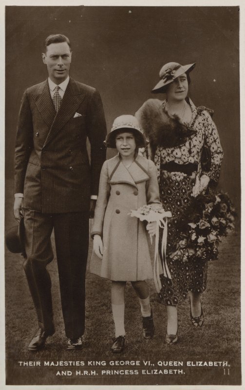 König George VI., Königin Mary und ihre älteste Tochter, Prinzessin Elizabeth von English Photographer