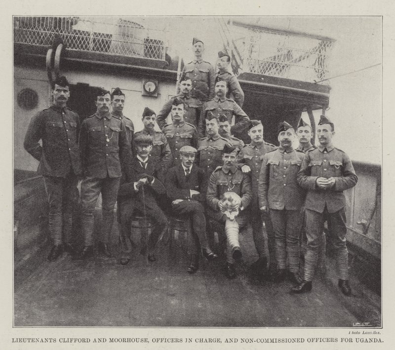 Leutnants Clifford und Moorhouse, verantwortliche Offiziere und Unteroffiziere für Uganda von English Photographer