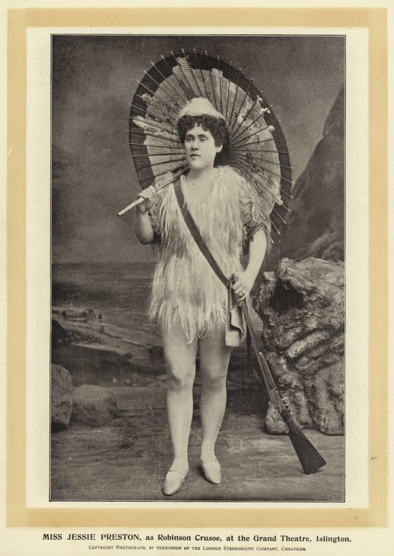 Miss Jessie Preston als Robinson Crusoe im Grand Theatre, Islington von English Photographer