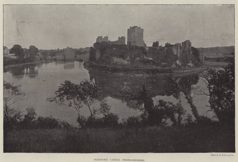 Pembroke Castle, Pembrokeshire von English Photographer