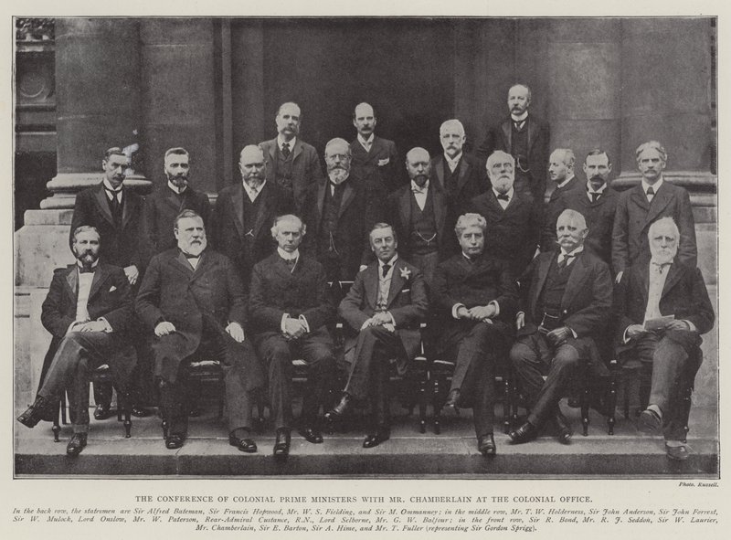Die Konferenz der Kolonialpremierminister mit Mr. Chamberlain im Kolonialamt von English Photographer