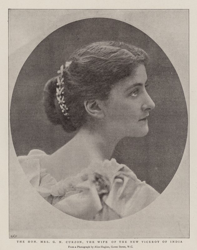 Die ehrenwerte Mrs. G N Curzon, die Frau des neuen Vizekönigs von Indien von English Photographer