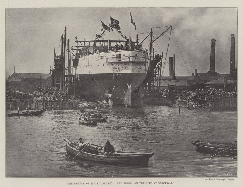 Der Stapellauf der HMS Albion, das Schiff auf dem Slip in Blackwall von English Photographer
