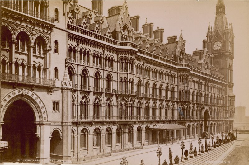 Midland Grand Hotel, Midland Railway Station, Euston Road, London von English Photographer
