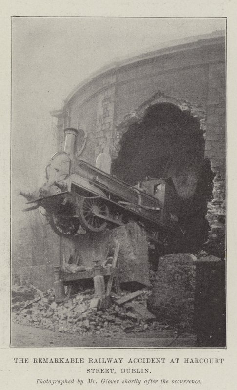 Der bemerkenswerte Eisenbahnunfall in der Harcourt Street, Dublin von English Photographer
