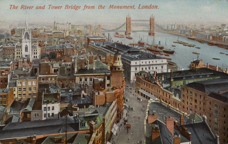 Der Fluss und die Tower Bridge vom Monument, London von English Photographer
