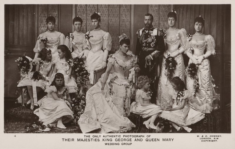 Die Hochzeit von Prinz George, Herzog von York, und Prinzessin Mary von Teck von English Photographer