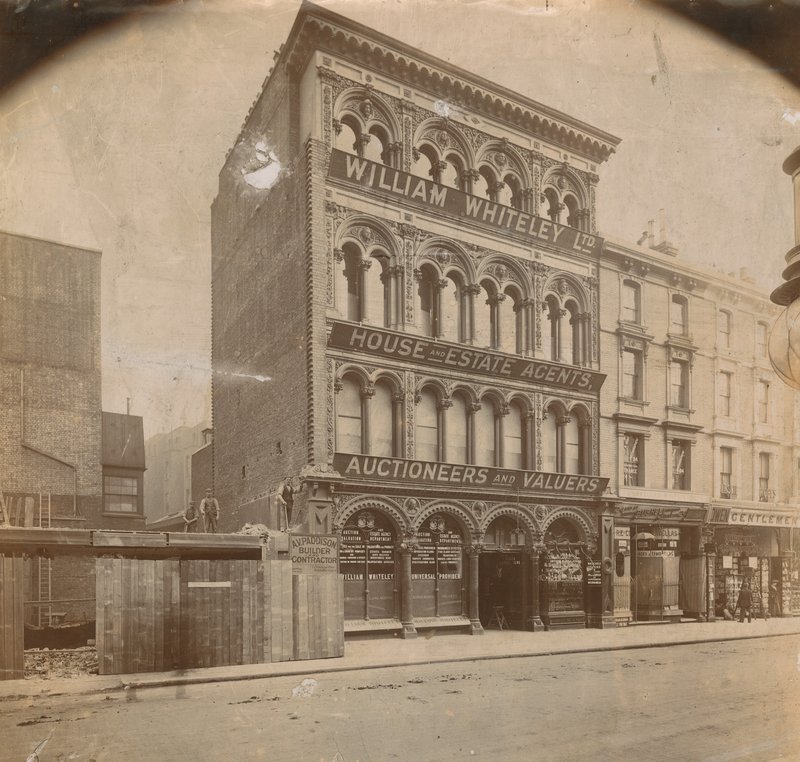 William Whiteley, Haus- und Immobilienmakler, Auktionatoren und Gutachter, Westbourne Grove, London von English Photographer