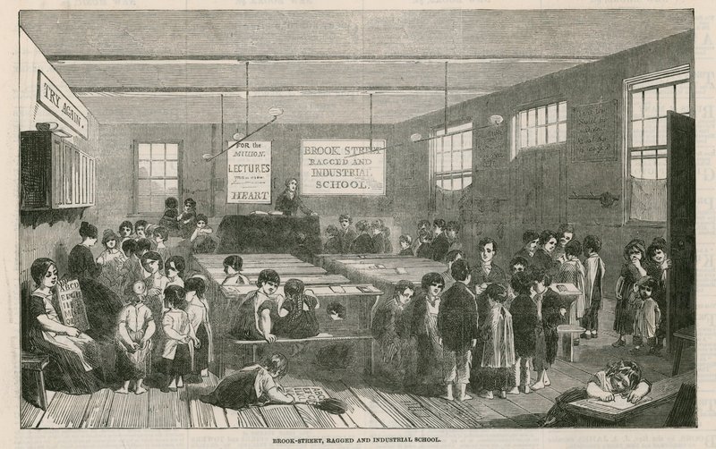 Brook Street, Armenschule und Industrieschule von English School