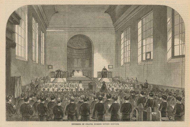 Innenraum der Kapelle während des Gottesdienstes von English School