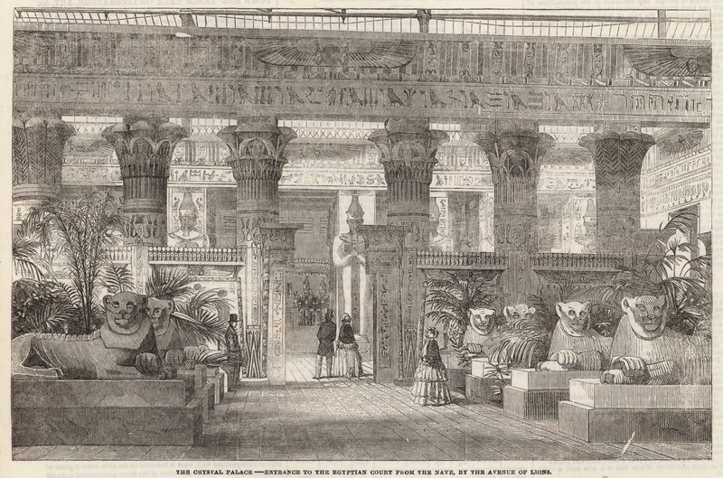 Der Crystal Palace: Eingang zum ägyptischen Hof von der Halle durch die Löwenallee von English School