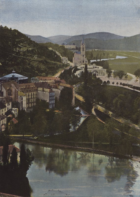 Lourdes, Blick vom Schloss von European Photographer