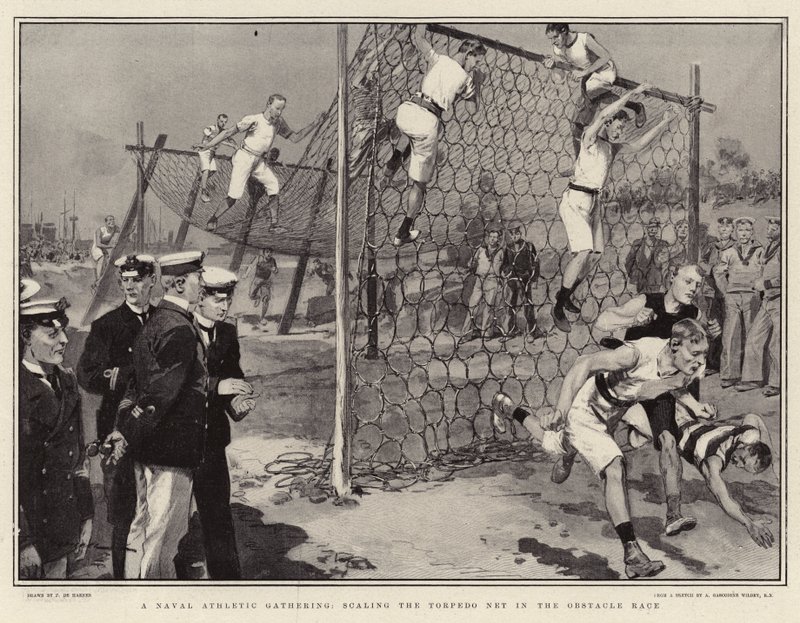 Ein Marine-Sporttreffen, das Torpedonetz im Hindernislauf erklimmen von Frederic de Haenen