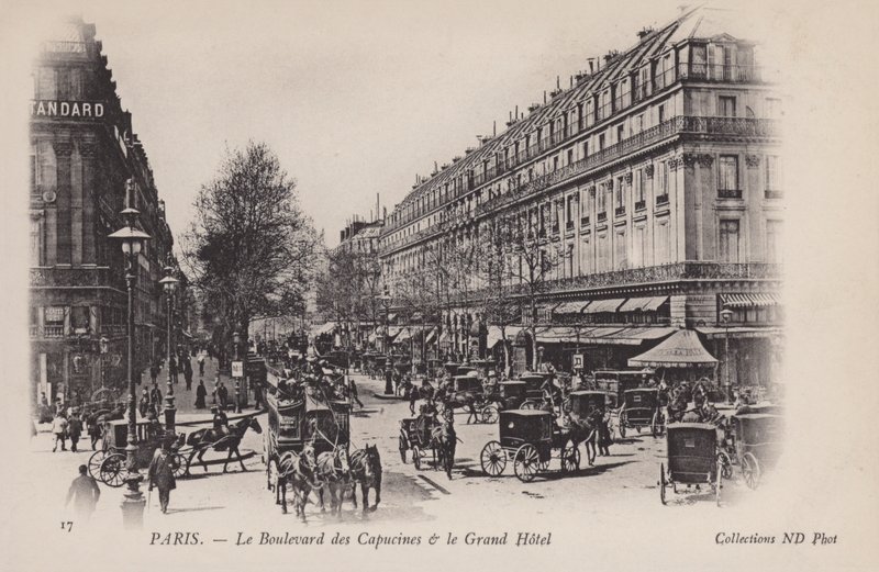 Paris, Boulevard des Capucines, Grand Hotel von French Photographer