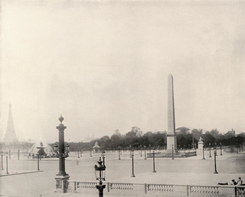 Paris: Place de la Concorde von French Photographer