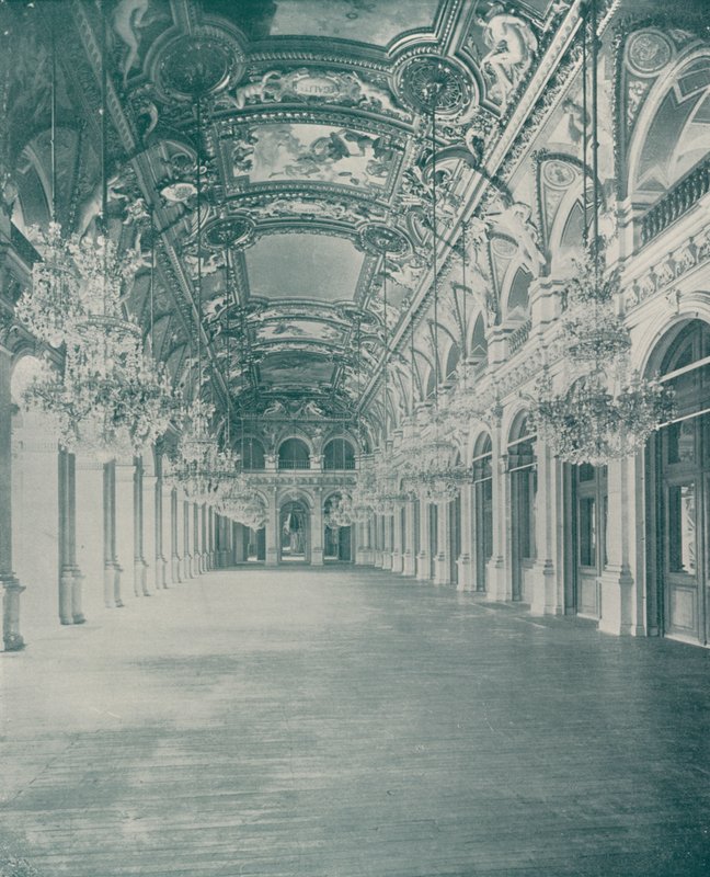 Paris: Der Ballsaal, Hôtel de Ville von French Photographer