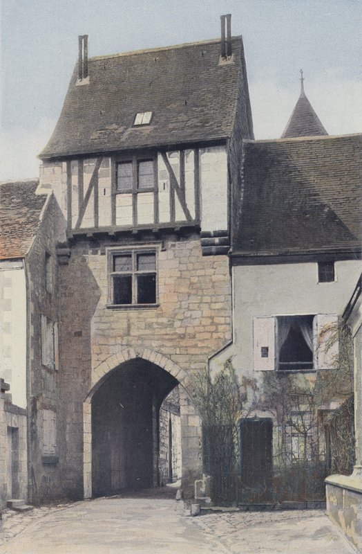 Saint-Epain, Feudales Tor, Stadtseite von French Photographer