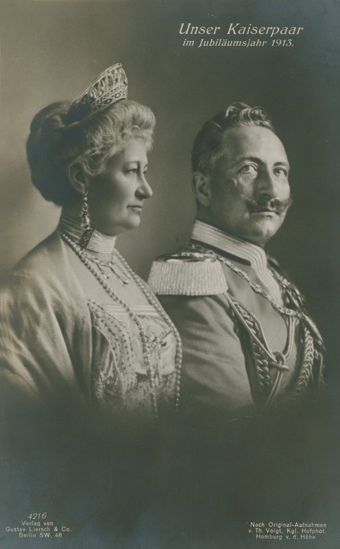 Kaiser Wilhelm II. und Kaiserin Augusta Victoria von Deutschland in ihrem Silberjubiläumsjahr von German Photographer