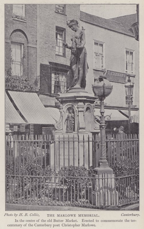 Denkmal für den Dramatiker und Dichter Christopher Marlowe, Buttermarket, Canterbury, Kent (s/w Foto) von Henry Beauchamp Collis