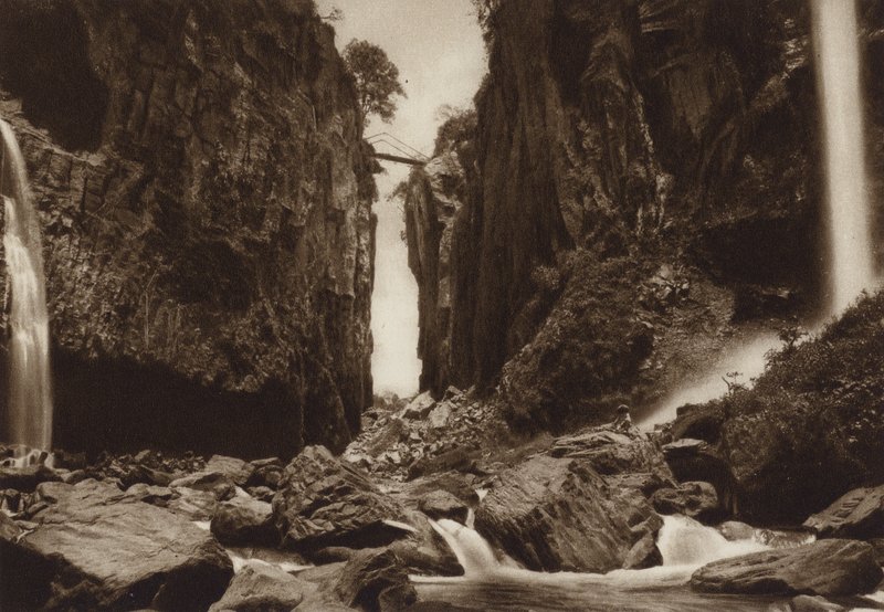 Mexiko: Teocelo nahe Jalapa, Erdbebenschauplatz von 1920 von Hugo Brehme