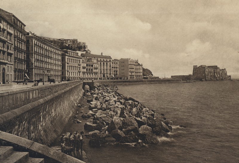 Neapel: Via Caracciolo und Castello Dell