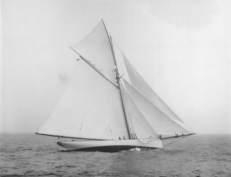 Die Yacht, Atlantic von Nathaniel Livermore Stebbins