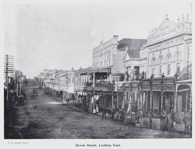 New Plymouth, Neuseeland: Devon Street, Blick nach Osten von New Zealand Photographer